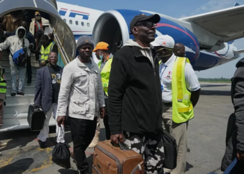 Fresh Batch of Nigerians Return From South Africa