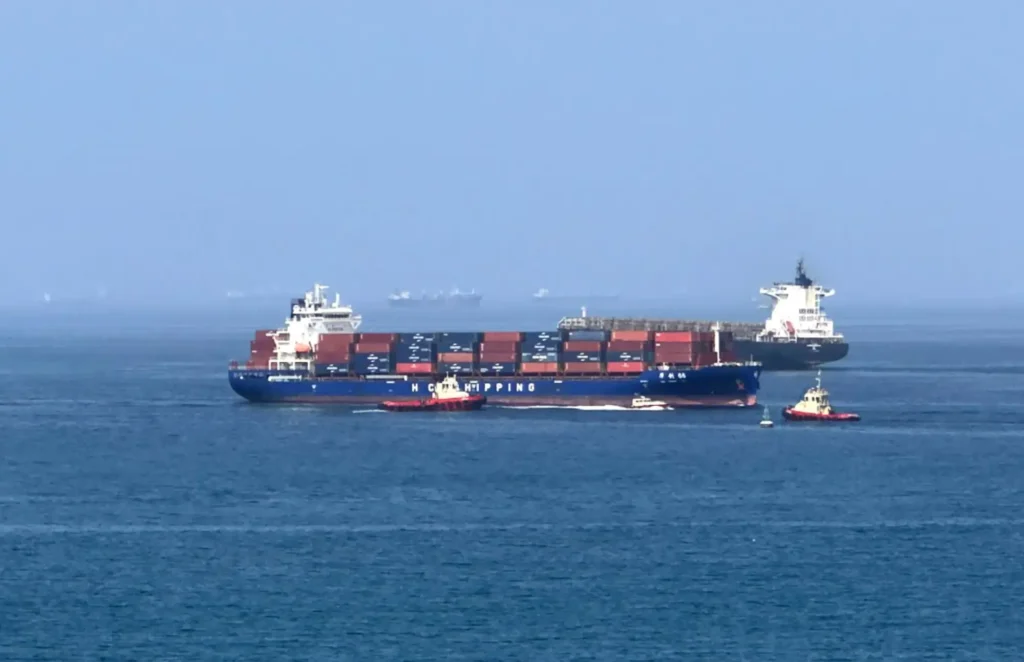 Iran and Oman officials meet to discuss the future administration of the Strait of Hormuz following a preliminary US-Iran peace agreement.