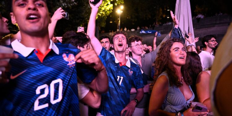 Teen Girl Dies During France World Cup Win Celebrations